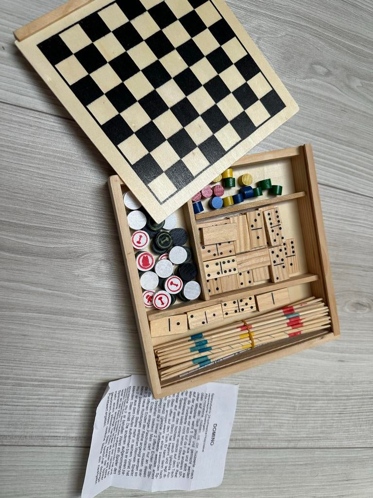 Houten Spellendoos - Schaken, Domino, Mikado & Meer, Een of twee spelers, Ophalen, Gebruikt, Reisspel