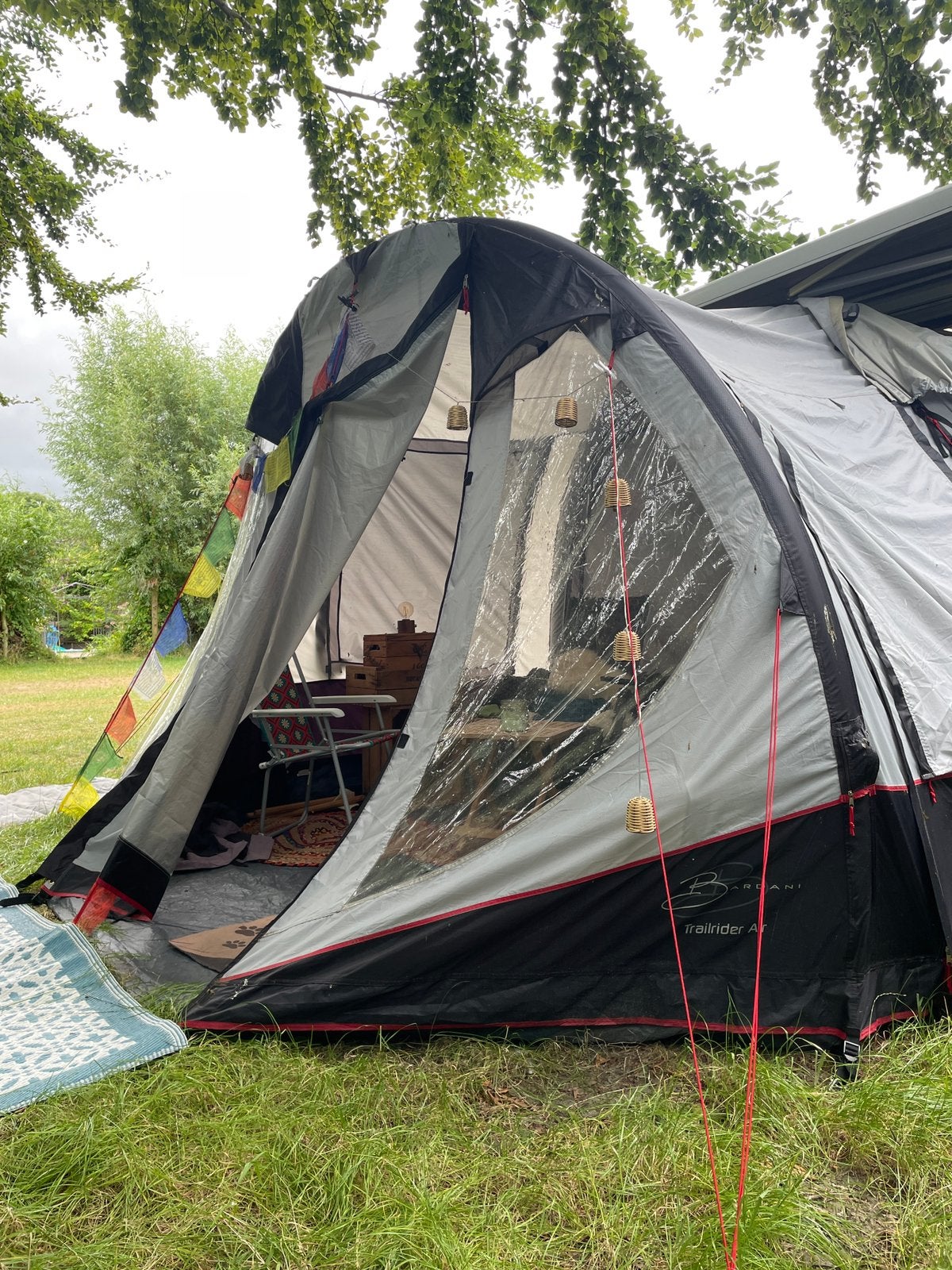 Bustent opblaasbaar Bardani Trailrider Air met slaapcabine, Ophalen, Gebruikt