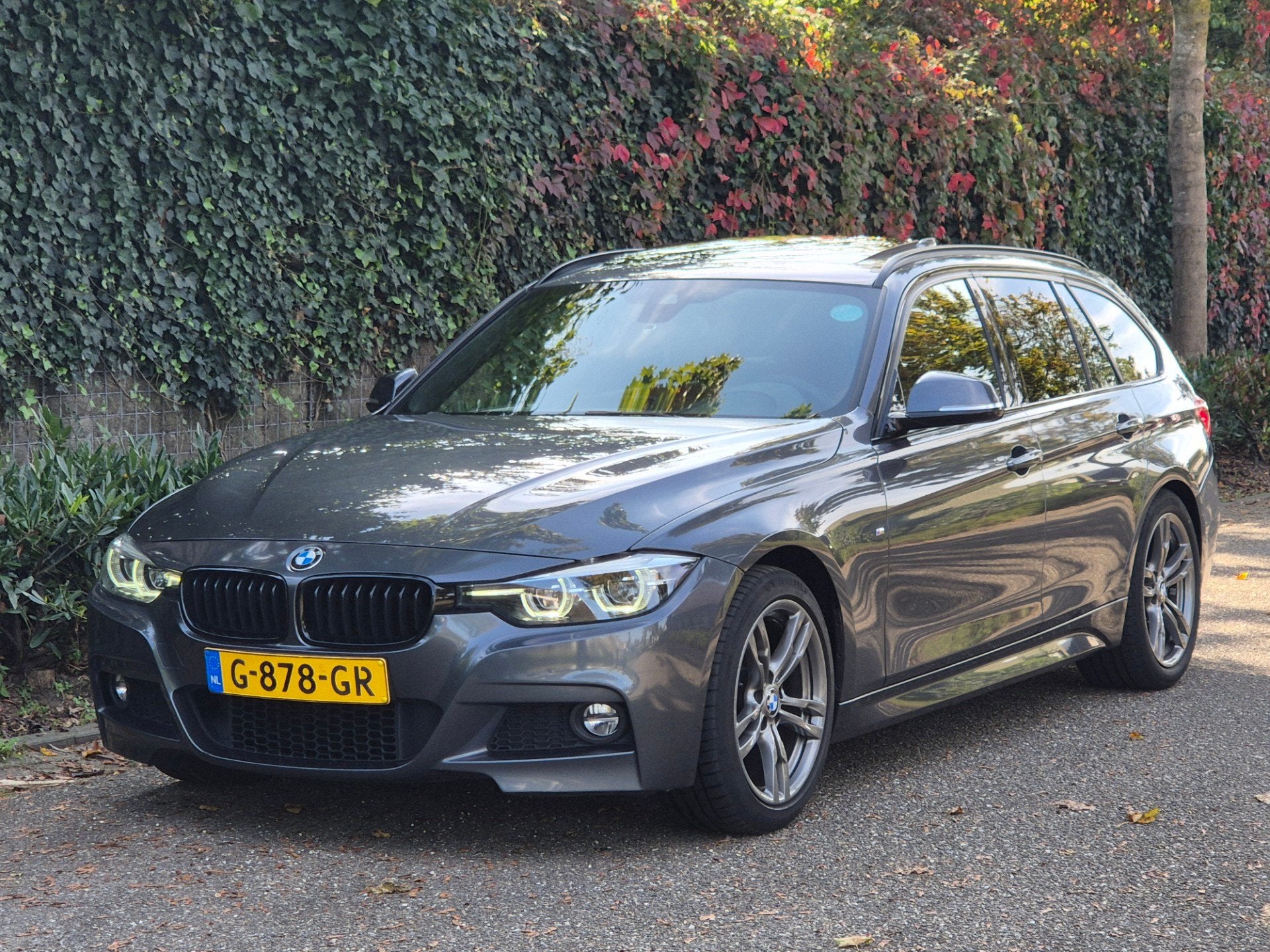BMW 3-serie Touring 320i M Sport Edition Panorama Apple CarP, Auto's, Automaat, Achterwielaandrijving, Euro 6, 4 cilinders