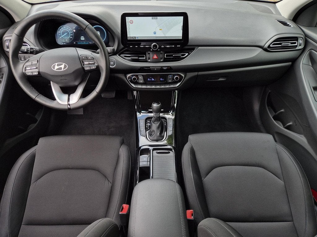 Hyundai i30 1.0 T-GDi MHEV Comfort Smart / Fabrieksgarantie, Auto's, Hyundai, Euro 6, Zwart, 1221 kg, I30