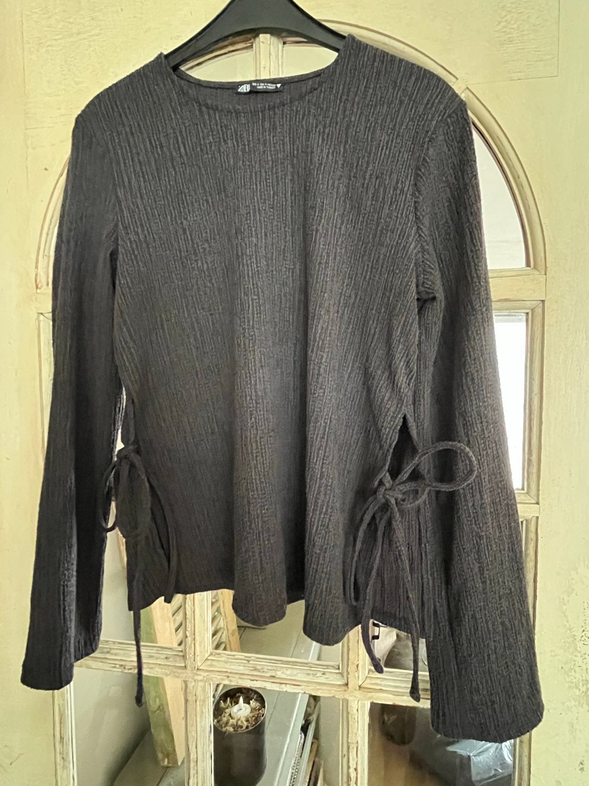 Zara top met lange mouwen en strikdetails - Maat S, Kleding | Dames, Ophalen of Verzenden, Zo goed als nieuw, Lange mouw, Maat 36 (S)