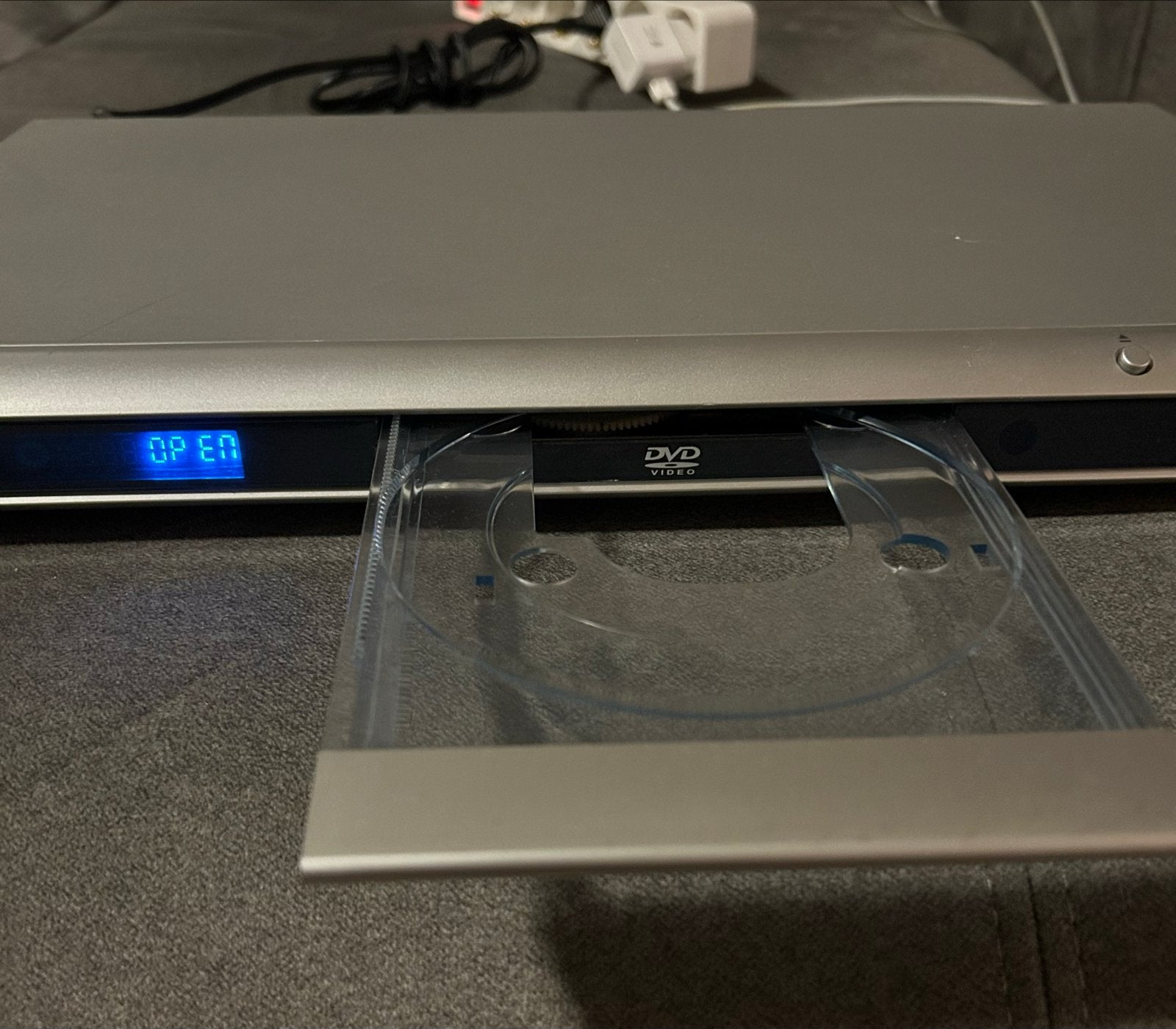 Nikkei NDV220 DVD-speler en Sony DVP-SR370 DVD/CD-speler, Ophalen of Verzenden, Gebruikt, Dvd-speler, Sony