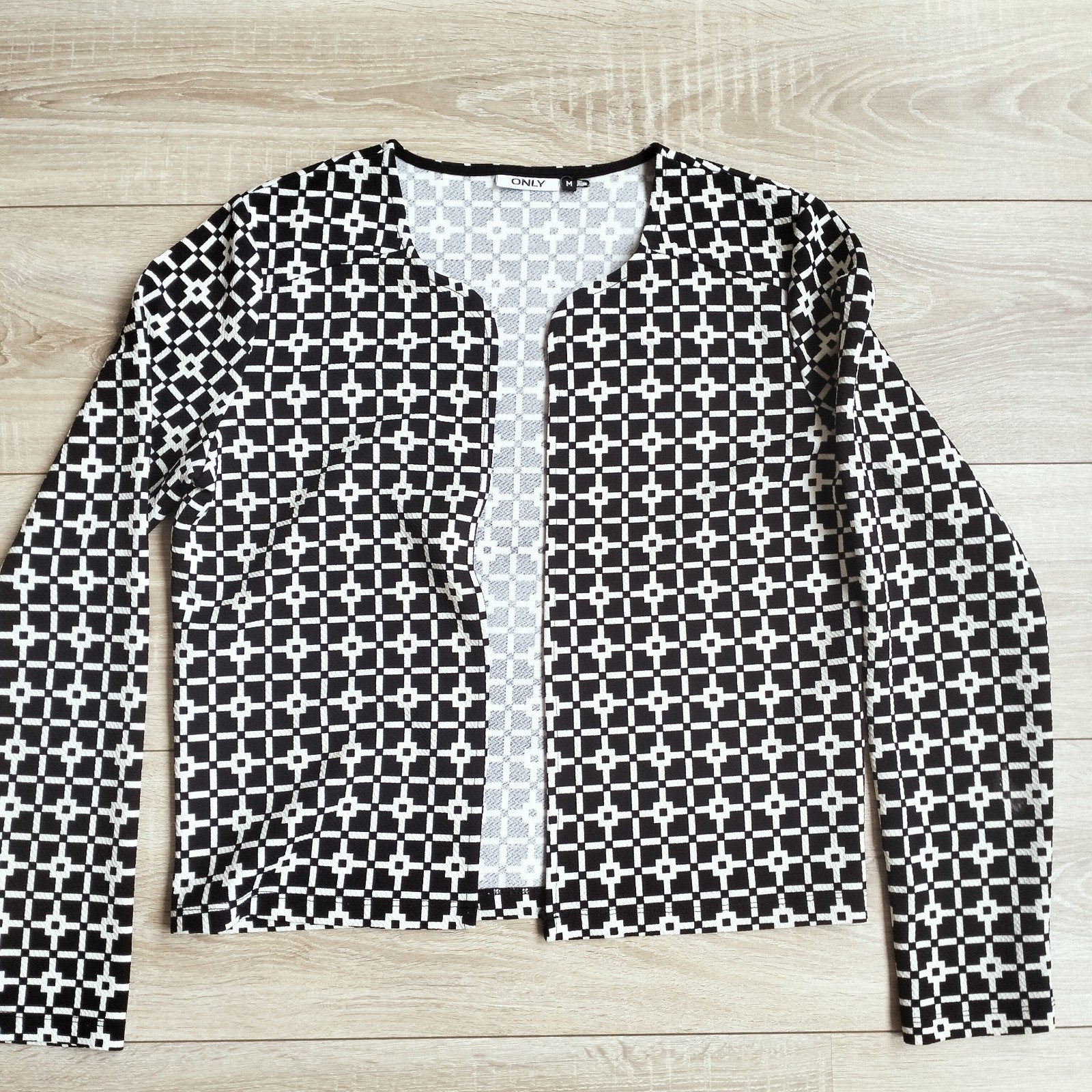 ONLY vestje/jasje zwart wit mt m zgan, Kleding | Dames, Truien en Vesten, Maat 38/40 (M), Only, Wit, Ophalen of Verzenden