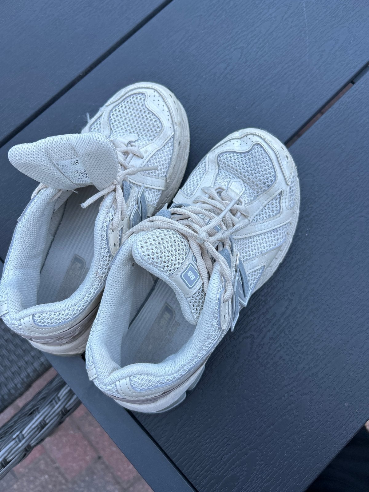 New Balance 1906R Sneakers - Beige/Grijs, Ophalen of Verzenden, Gedragen, Overige kleuren, Sneakers of Gympen