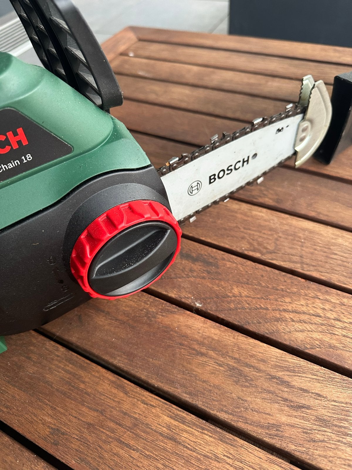 Bosch UniversalChain 18v Accu Kettingzaag, Ophalen, Gebruikt, Kettingzaag, 30 tot 70 mm