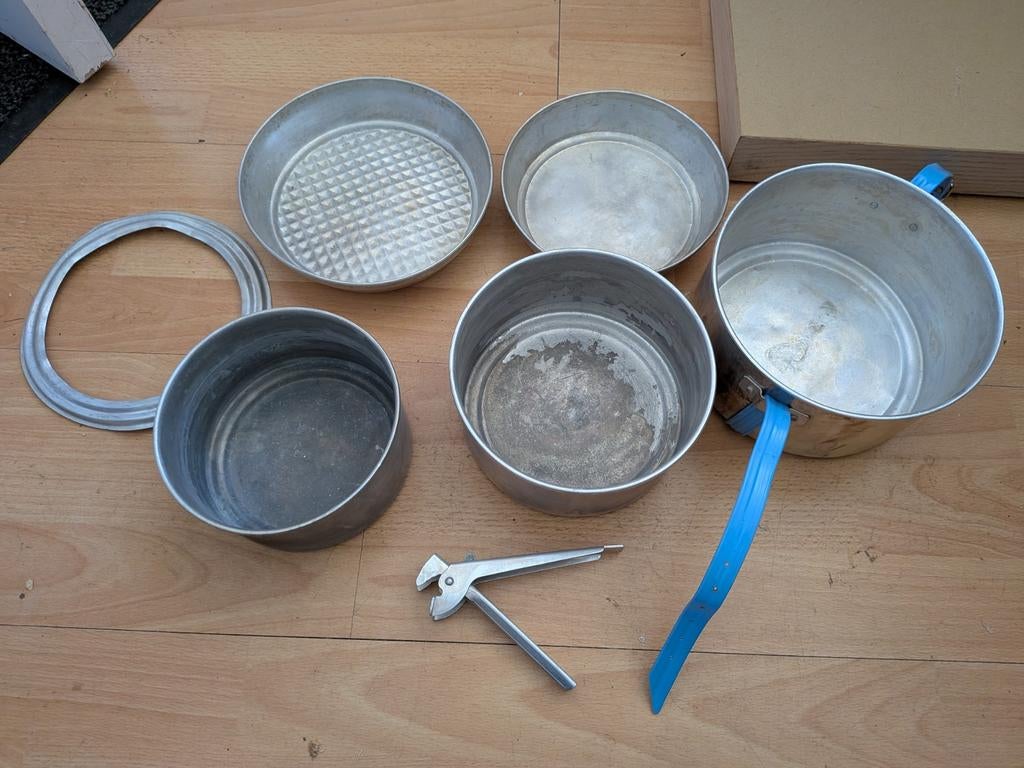 Camping pannensetje met klem en riem - Ideaal voor camper, Caravans en Kamperen, Ophalen of Verzenden