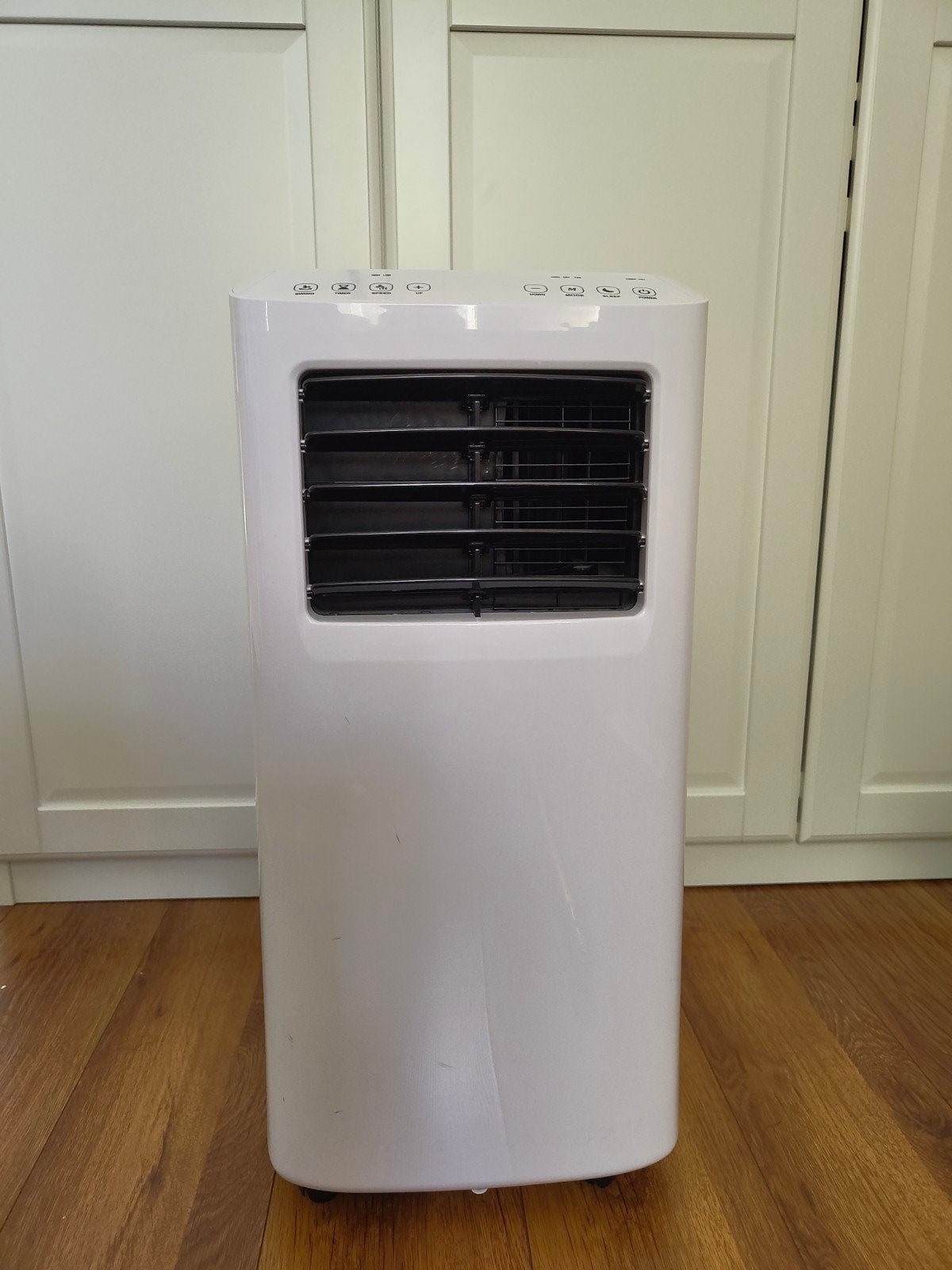 SilverCrest Mobiele Airco SMK 7000 B2 – 7000 BTU, Ophalen, Minder dan 60 m³, 3 snelheden of meer, Zo goed als nieuw
