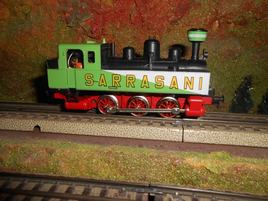 Märklin 3182 tenderlocomotief SARRASANI, cirkus wereld, Wisselstroom, Locomotief, Ophalen of Verzenden, Zo goed als nieuw