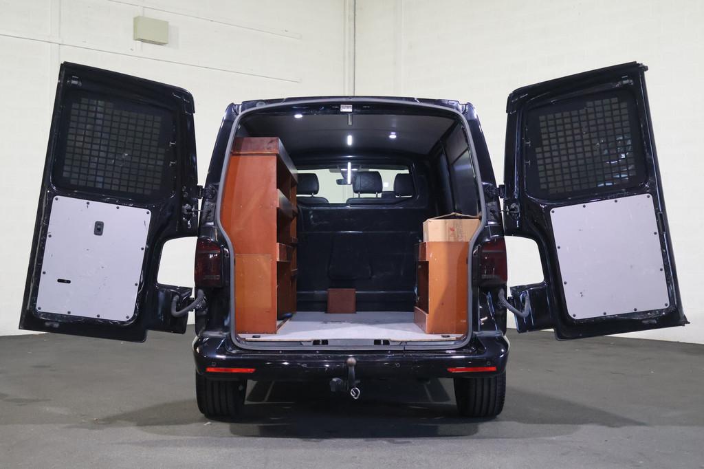 Volkswagen Transporter 2.0 TDI 150pk Bulli Black Edition Lee, Gebruikt, Euro 6, 4 cilinders, 150 pk