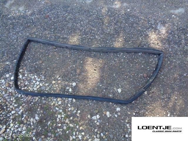 Achterruitrubber BMW e21 315 316 318 320 323i, Auto-onderdelen, Ruiten en Toebehoren, BMW, Gebruikt, Ophalen of Verzenden