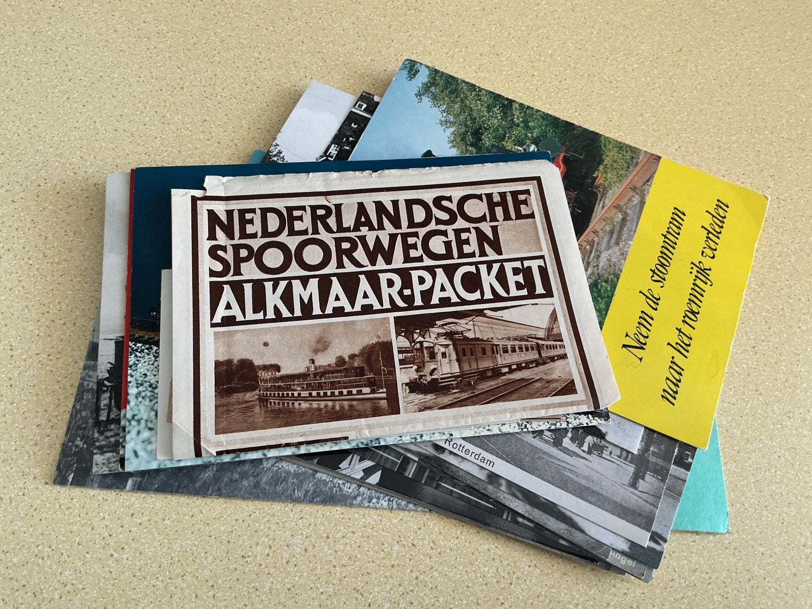 Treinkaartjes buskaartjes ansichtkaarten etc, Verzamelen, Ophalen of Verzenden, Zo goed als nieuw, Trein, Kaart of Prent