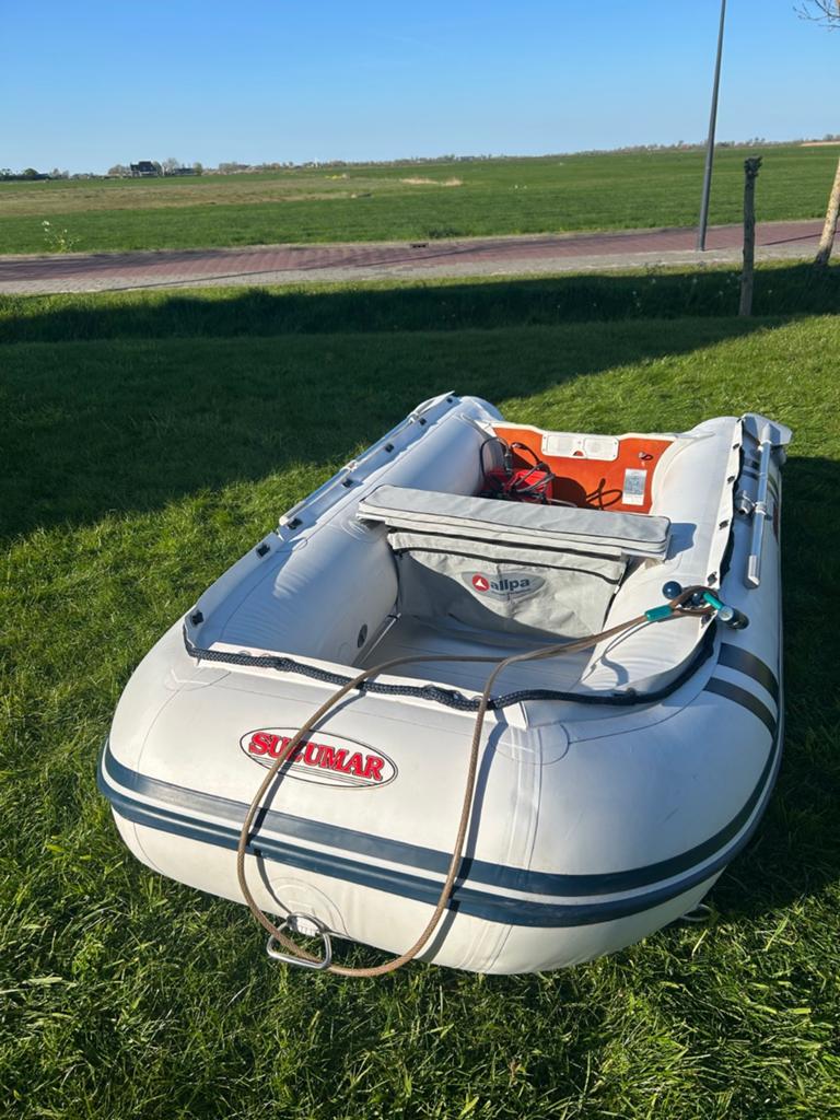 Zeer complete SUZUMAR 320 rubberboot met 6pk SUZUKI 4-takt, Watersport en Boten, Rubberboten, Ophalen, Aluminium, 15 cm, Suzumar