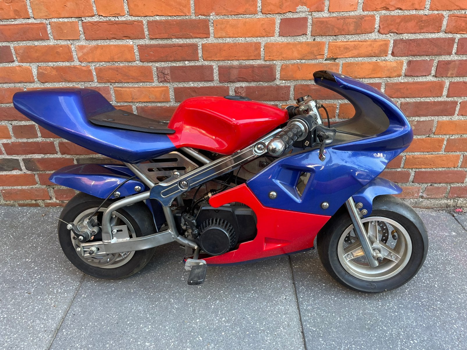 Minibike - mini bike, Fietsen en Brommers, Minibikes, Midibikes en Pitbikes, Ophalen, Zo goed als nieuw, Overige typen