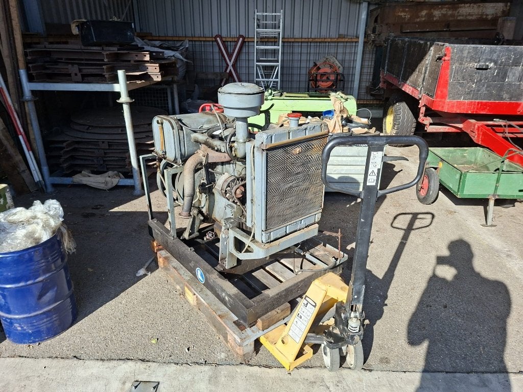 Perkins 236 dieselmotor, Doe-het-zelf en Verbouw, Ophalen, Gebruikt, Dieselmotor, 1800 rpm of meer