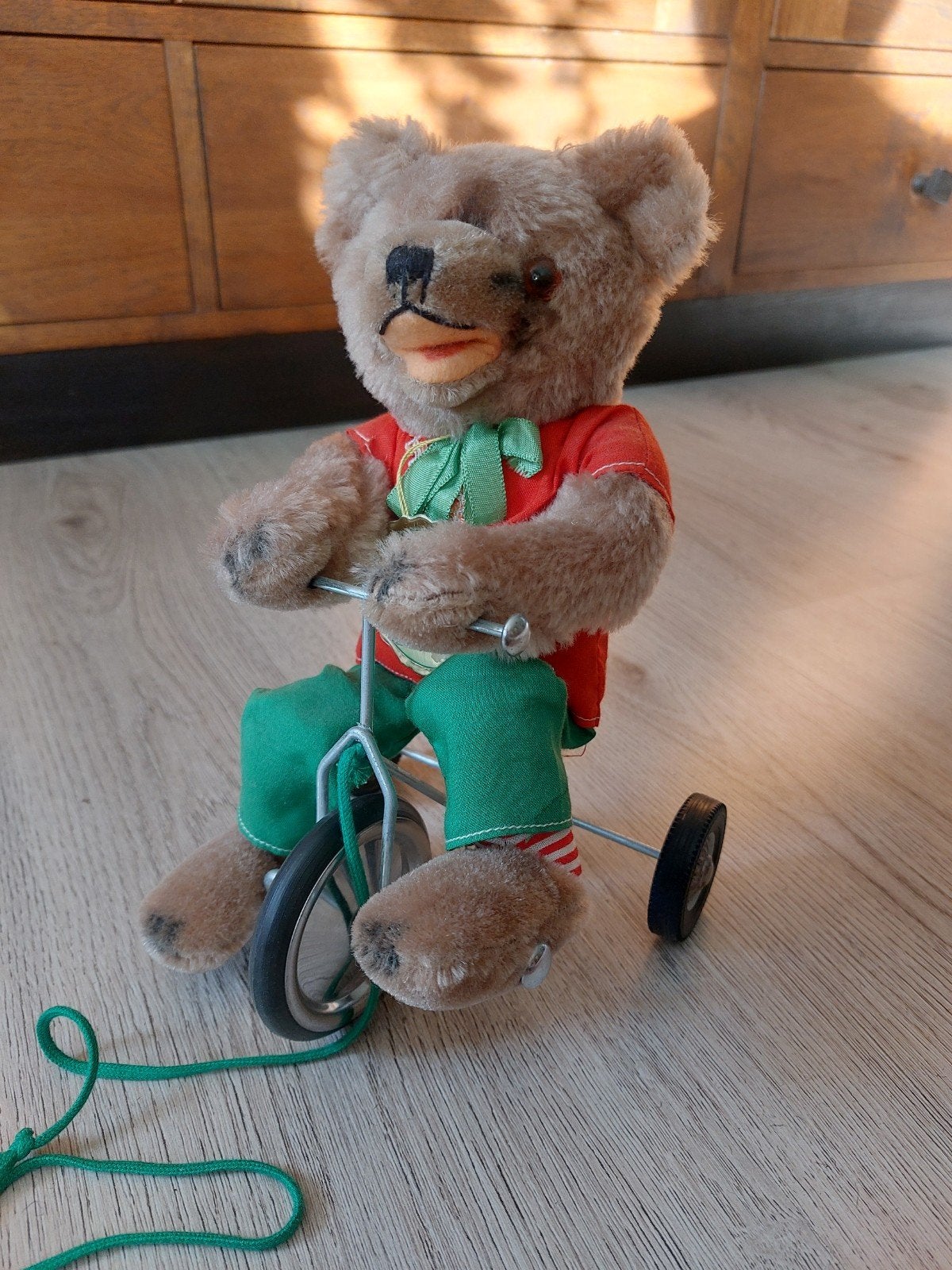 Hermann teddy, fietsende Zotty beer, Verzamelen, Ophalen of Verzenden, Zo goed als nieuw, Stoffen beer, Overige merken