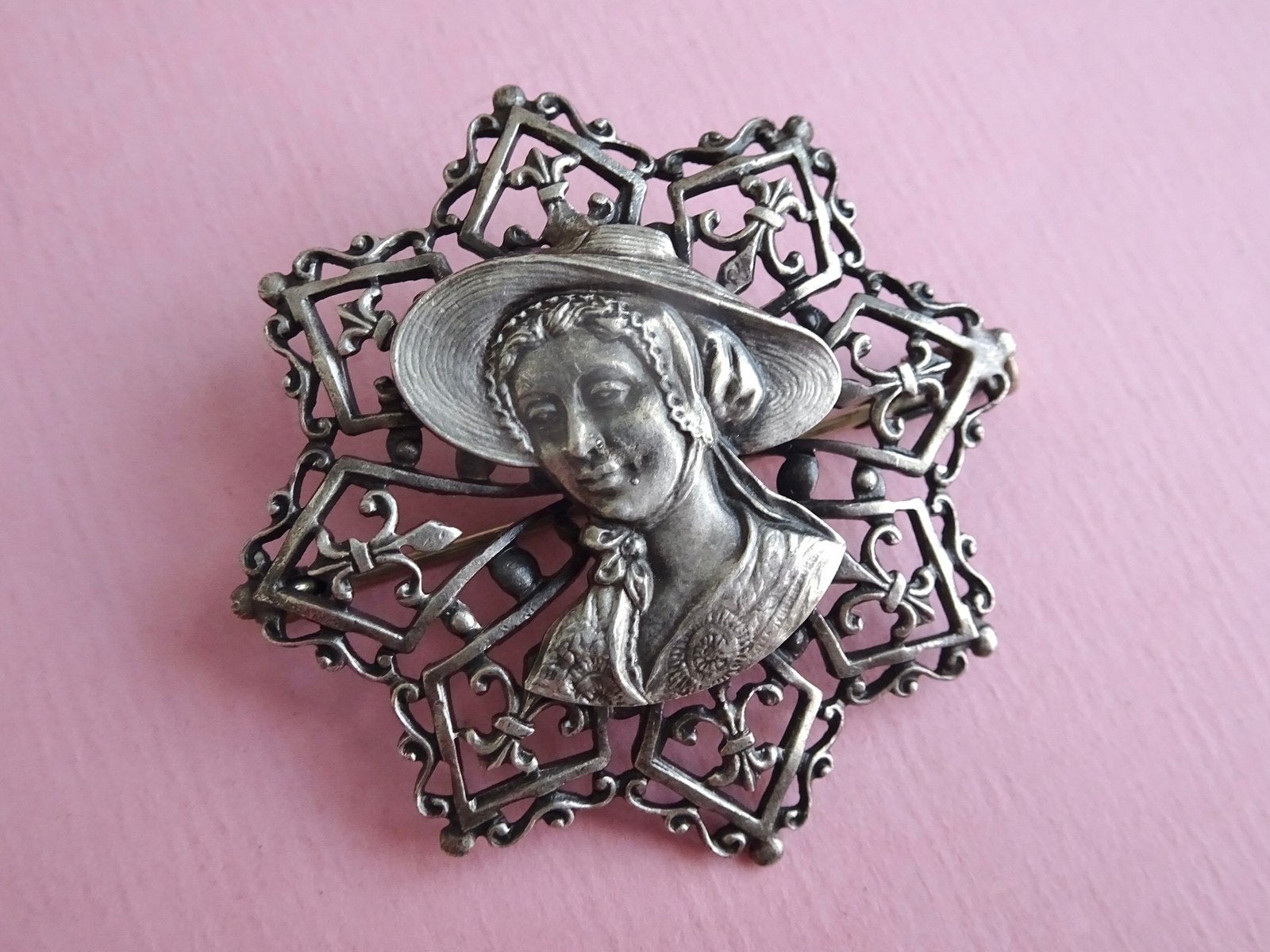 jwg Vintage 60s retro antiek Victoriaans Art Nouveau broche, Verzenden, Overige materialen, Broche