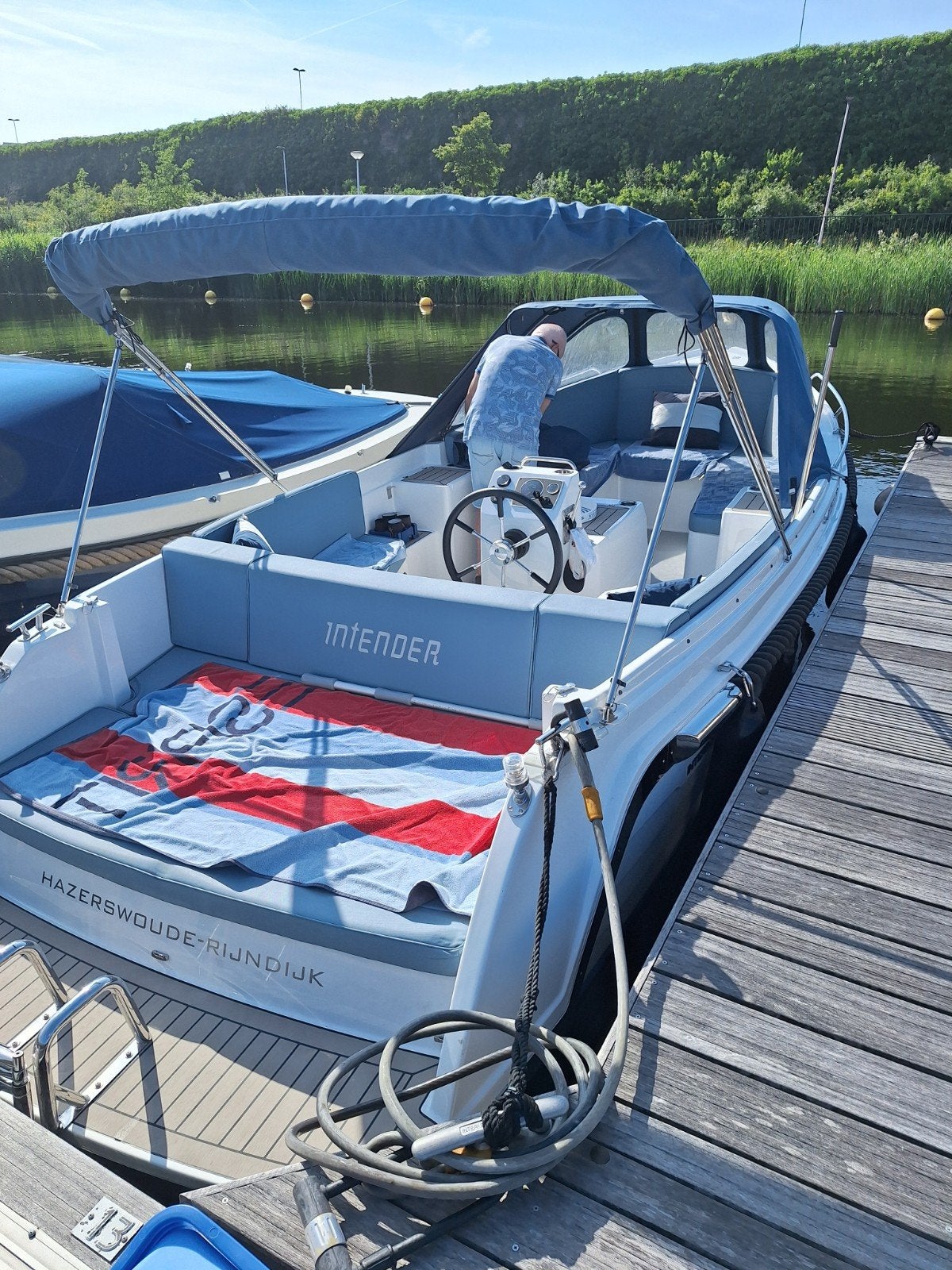 Prachtige Sloep Interboat intender 700, Watersport en Boten, Ophalen, Tender, Binnenboordmotor, Biminitop