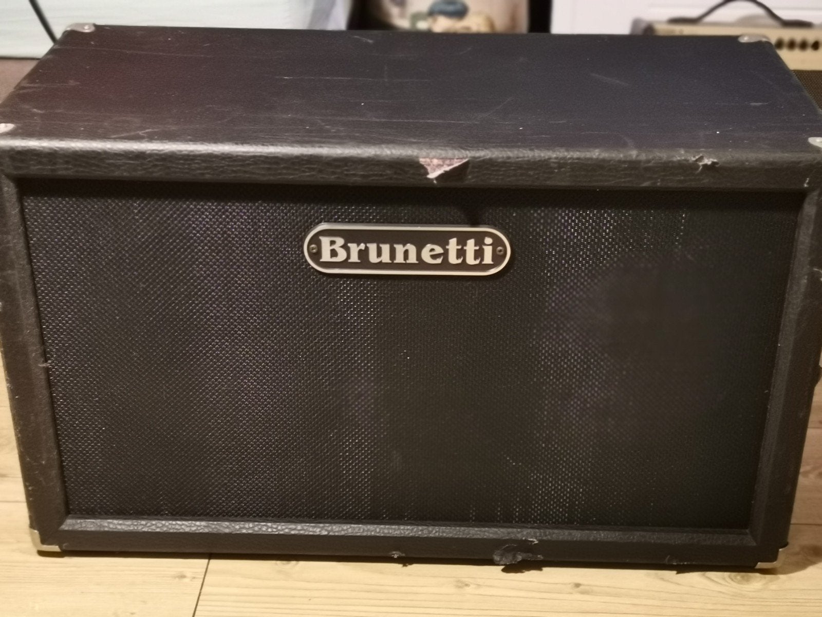 Brunetti Dual Cab Gitaar Speakerkast - Zo goed als nieuw, Muziek en Instrumenten, Versterkers | Bas en Gitaar, Ophalen, Zo goed als nieuw