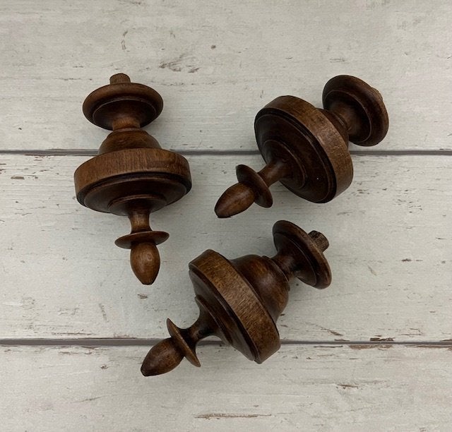 Set Franse eikenhouten siertorentjes hout draaiwerk, Antiek en Kunst, Antiek | Woonaccessoires, Ophalen of Verzenden