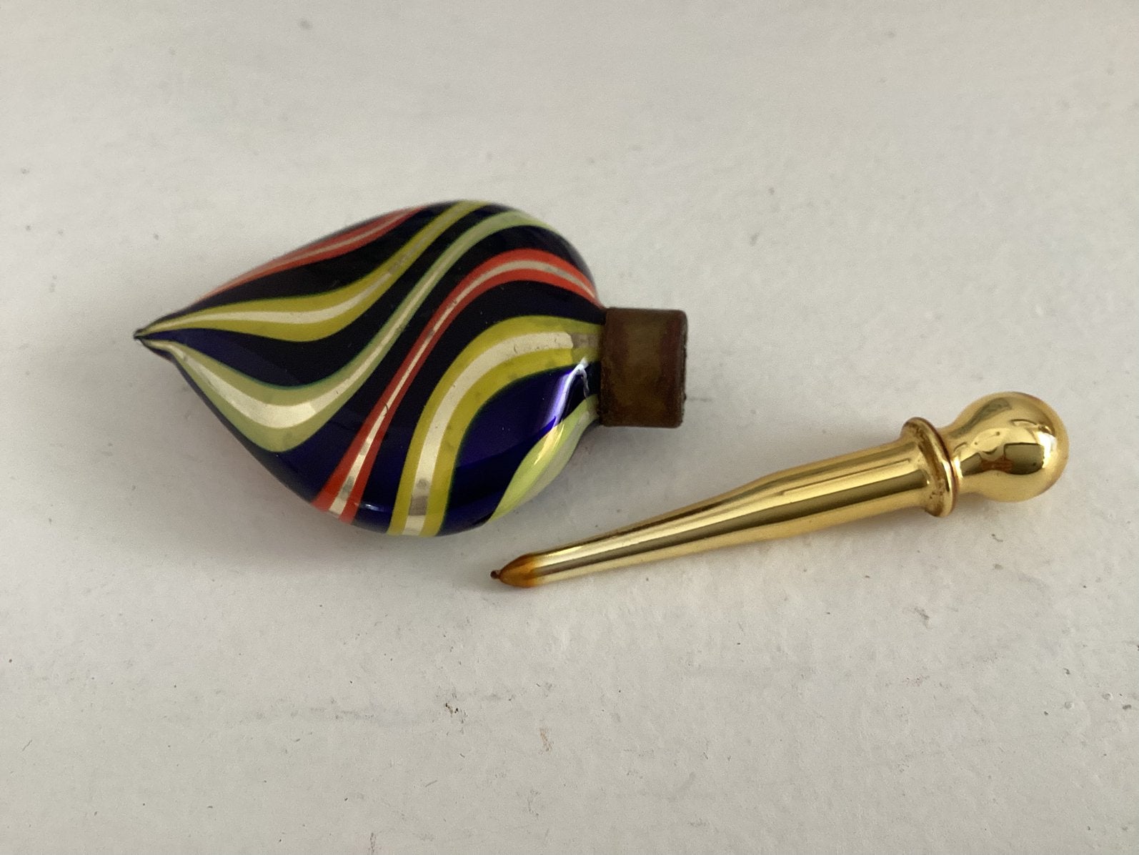 Parfum flesje antiek,, Ophalen of Verzenden, Zo goed als nieuw