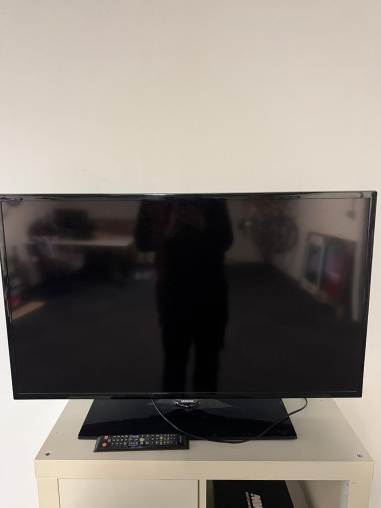 Samsung Tv 40 inch smart tv nette staat !, Ophalen, 50 Hz, Zo goed als nieuw, Samsung