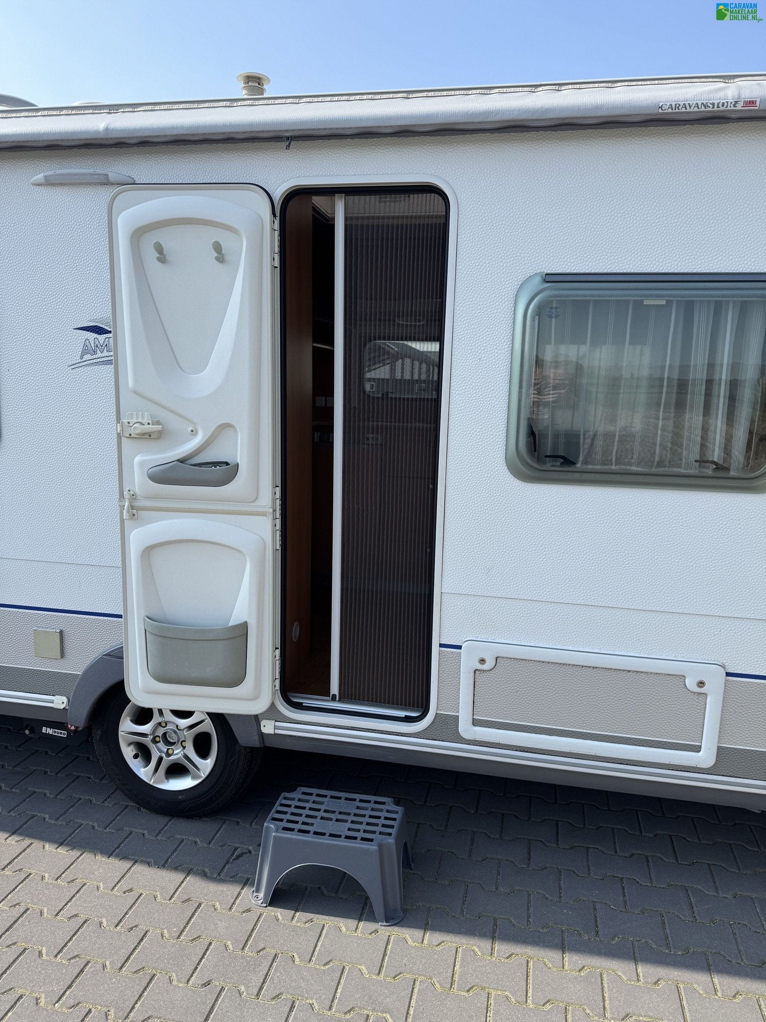 Foto 30 van Caravelair Ambiance Style 475 | Nette staat | Vast bed | 4p!