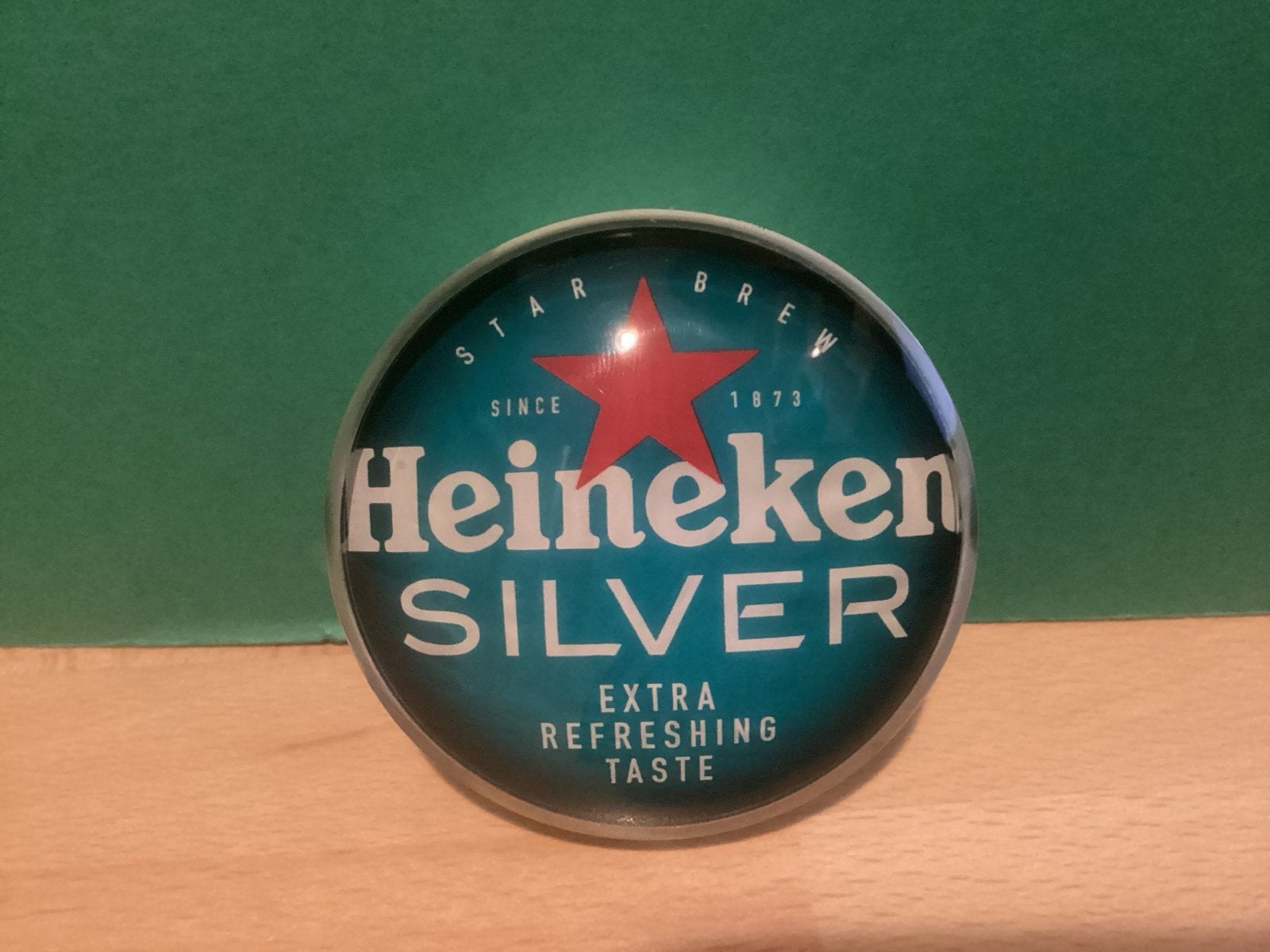 Heineken Silver Tapknop     Biertap.   Logo, Verzamelen, Ophalen of Verzenden, Zo goed als nieuw, Gebruiksvoorwerp