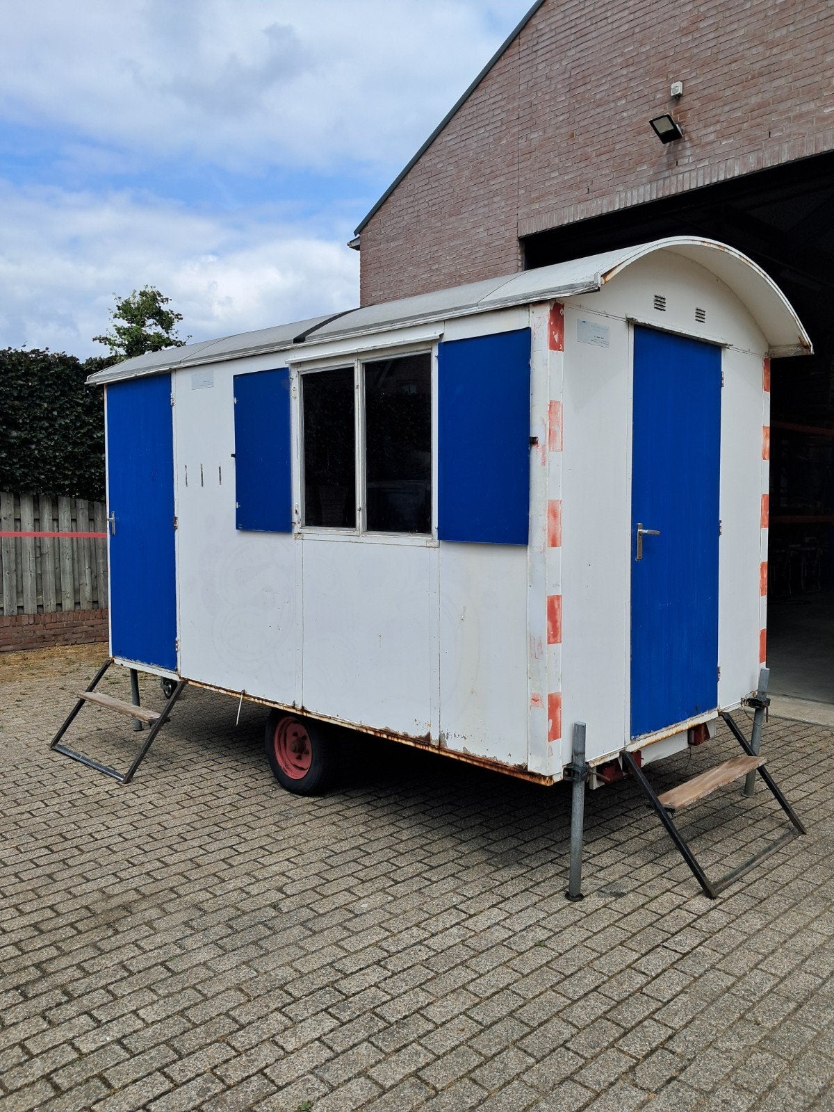 Schaftwagen pipowagen schaftkeet BOHMER, Ophalen
