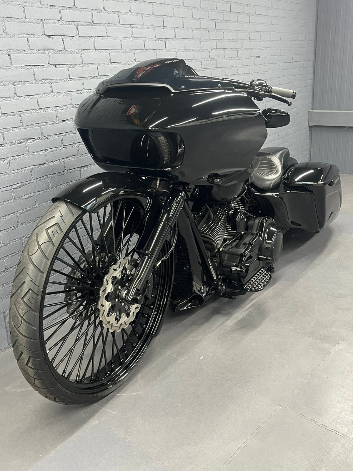 Harley Davidson Road Glide Bagger 30” 30 inch street glide, Particulier, Toermotor