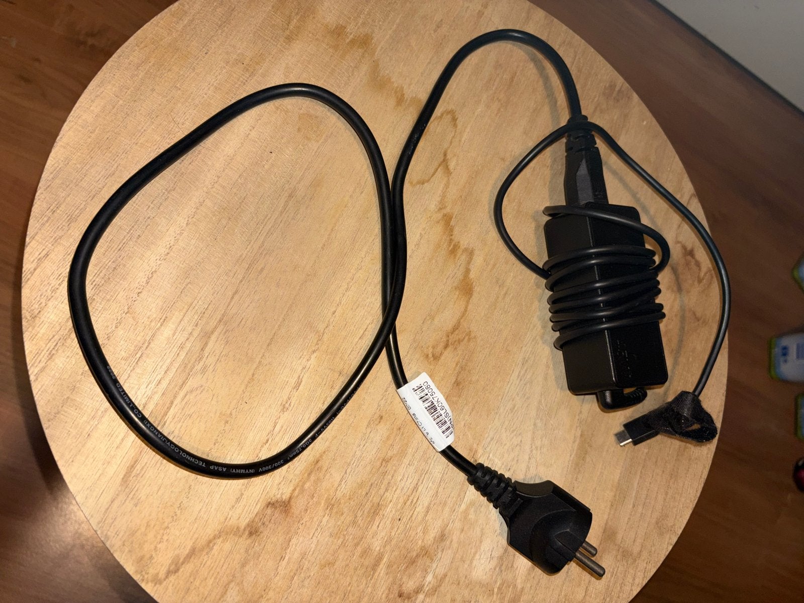 (USBC) Lenovo 45W Oplader - Zo goed als nieuw, Computers en Software, Ophalen of Verzenden, Zo goed als nieuw