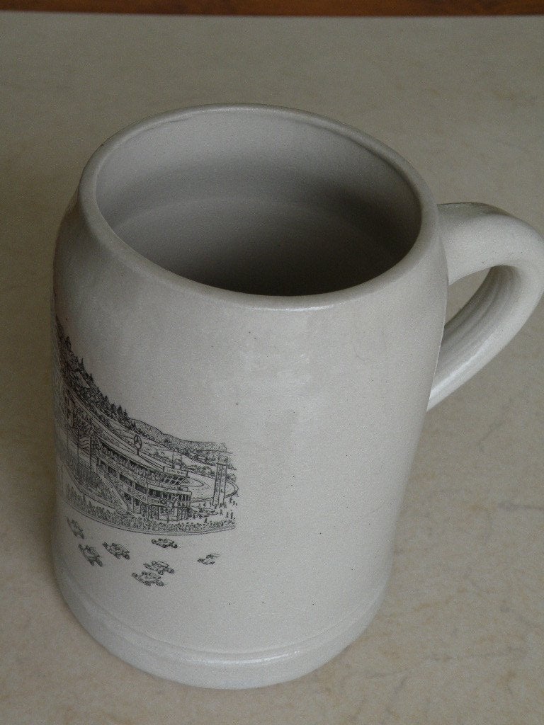 Bierpul, Stein, Nurbürgring racecircuit., Ophalen of Verzenden