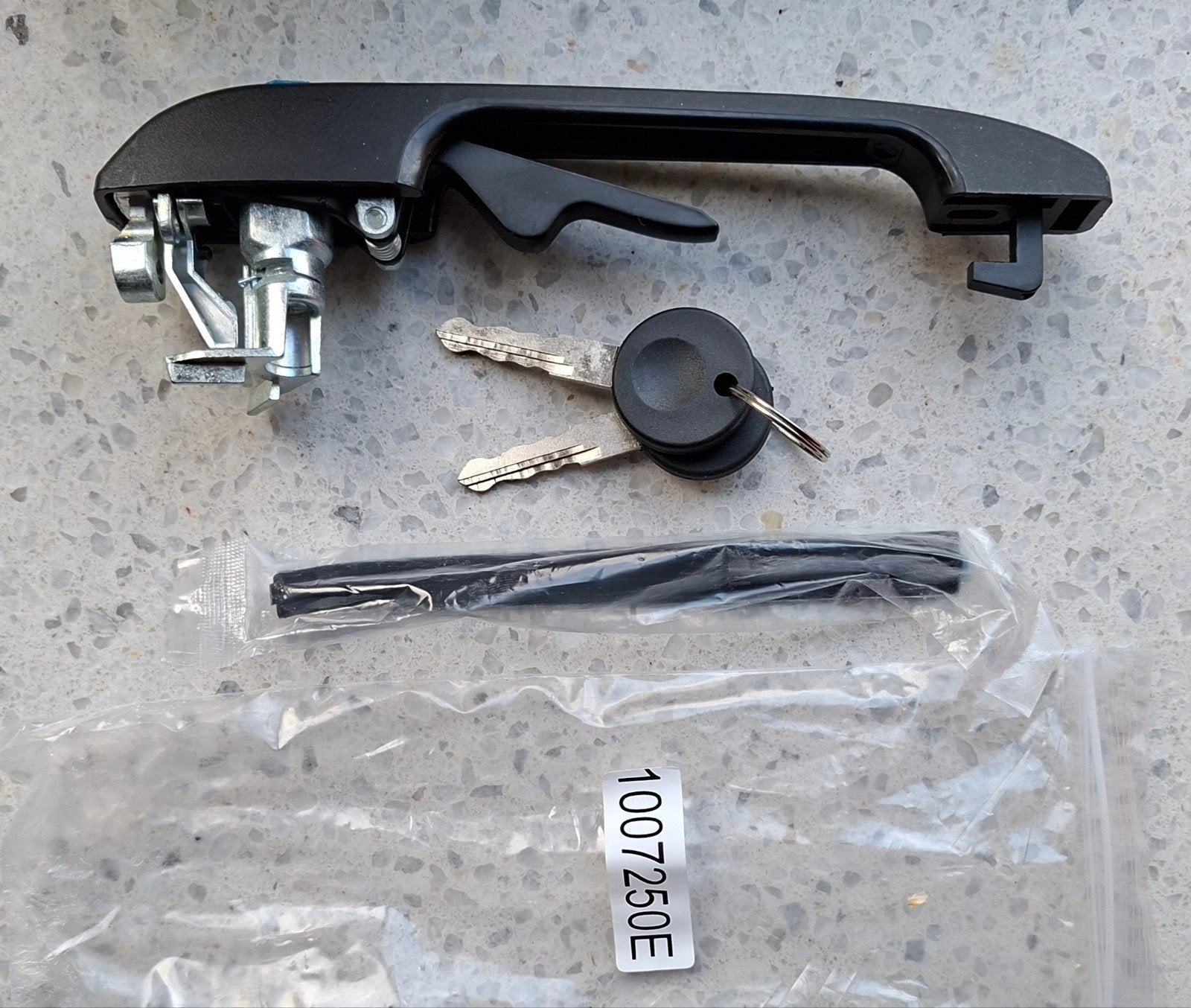 Deurhendel OE 191 837 205 Febi Bilstein artikelnummer 15432, Voor, Nieuw, Ophalen of Verzenden, Volkswagen