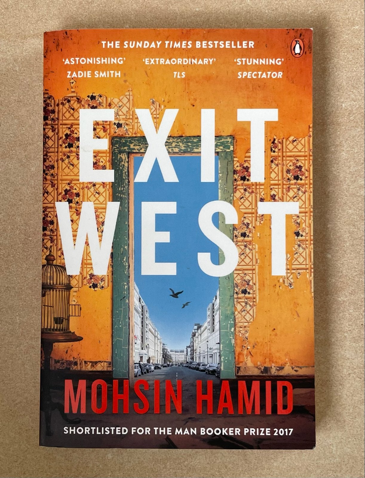 Exit West - Mohsin Hamid (Engels), Boeken, Ophalen, Zo goed als nieuw, Wereld overig