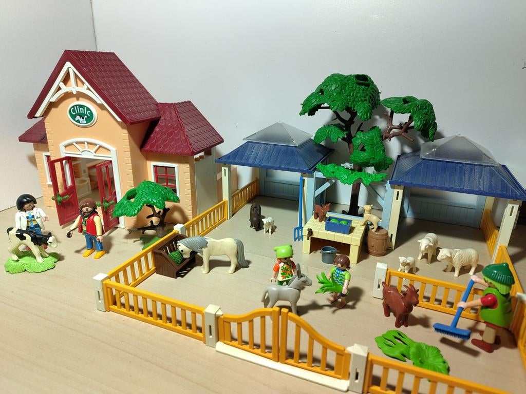 Playmobil Dierenkliniek, Ophalen of Verzenden, Gebruikt, Complete set