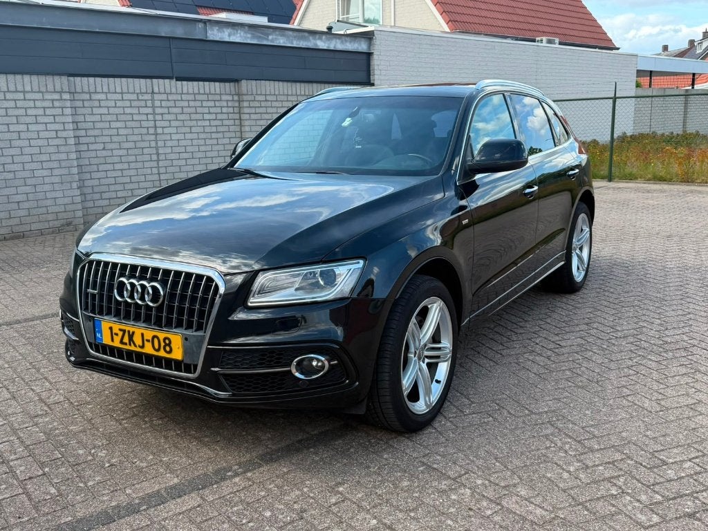 Audi Q5 2.0 TFSI Quattro S line Automaat 224 PK 2015, Auto's, Audi, 1730 kg, 4 cilinders, Alcantara, Zwart