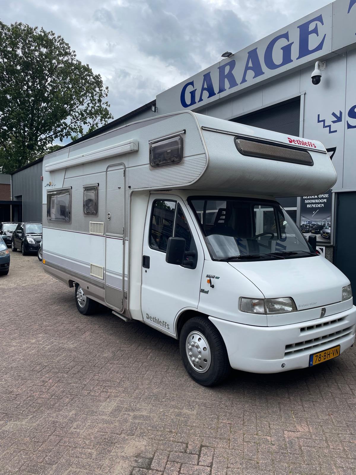 Caravans And Camping Dethleffs