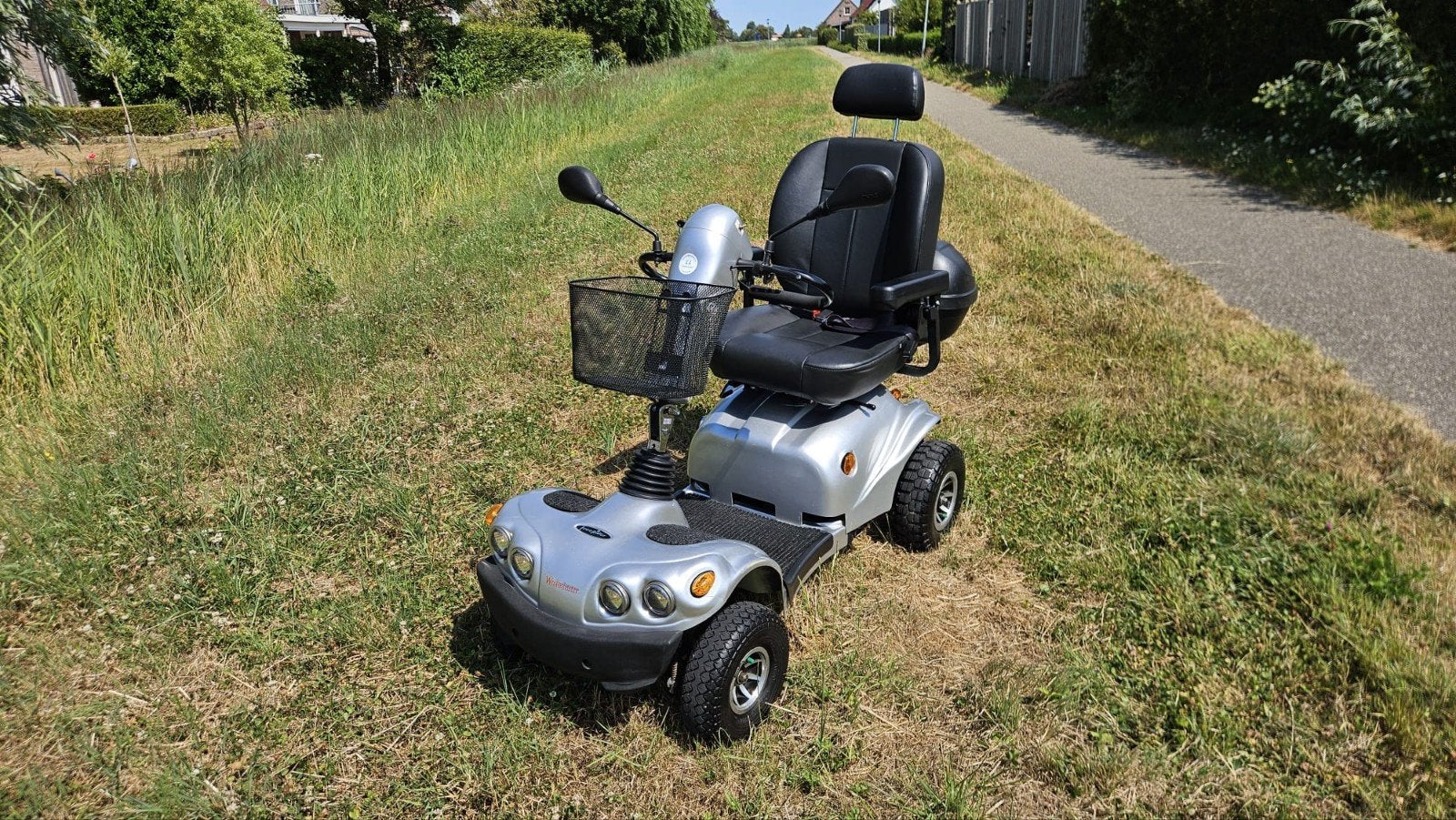 Mango Mobility Lion 4 Freerider met vering en nieuwe accu's, Ophalen, Gebruikt, 46 km of meer, 16 km/u of meer