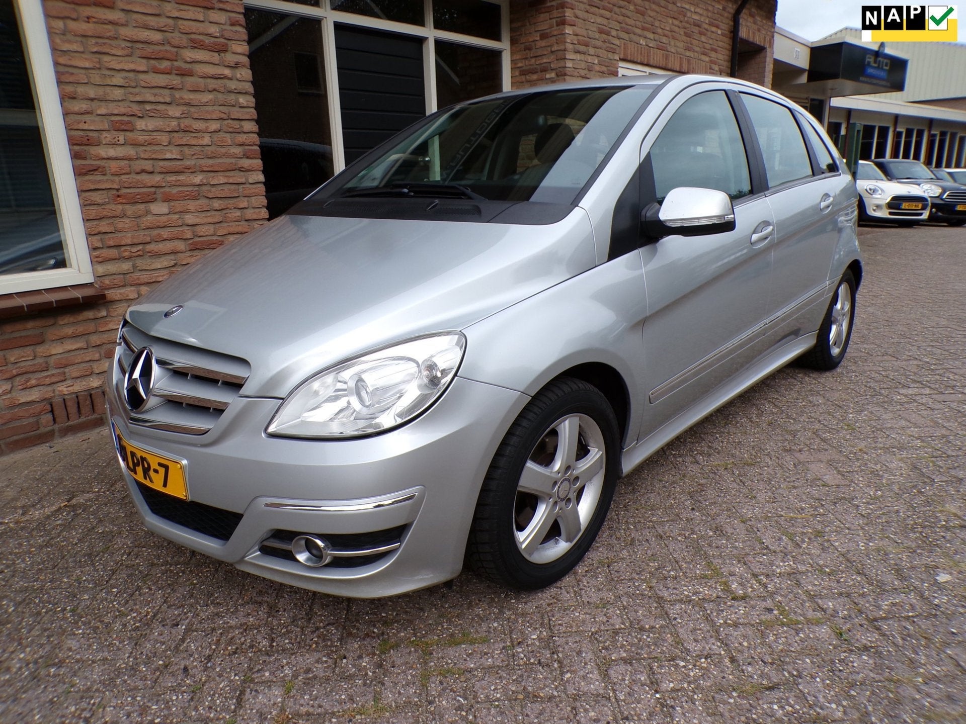 Mercedes-Benz B-klasse 180 CDI Business Class Automaat / Air, Auto's, Gebruikt, 715 kg, Leder en Stof, Origineel Nederlands