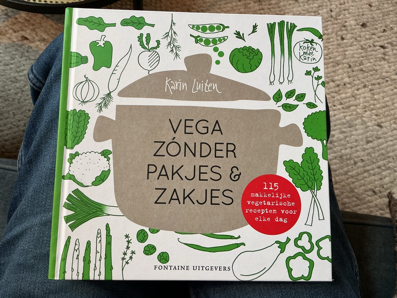 Vega Zonder Pakjes & Zakjes - Karin Luiten kookboek, Voorgerechten en Soepen, Ophalen of Verzenden, Zo goed als nieuw, Gezond koken