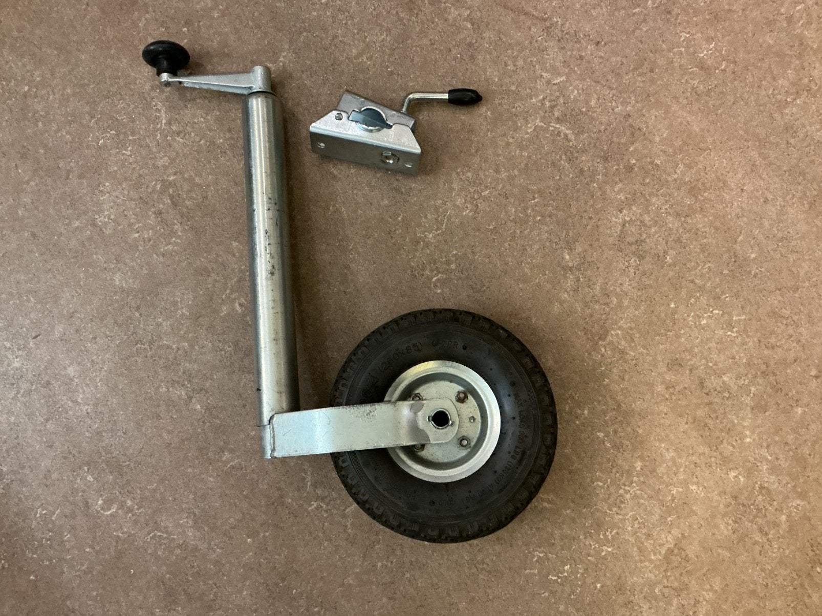 Caravan neuswiel met klem, Ophalen, Nieuw
