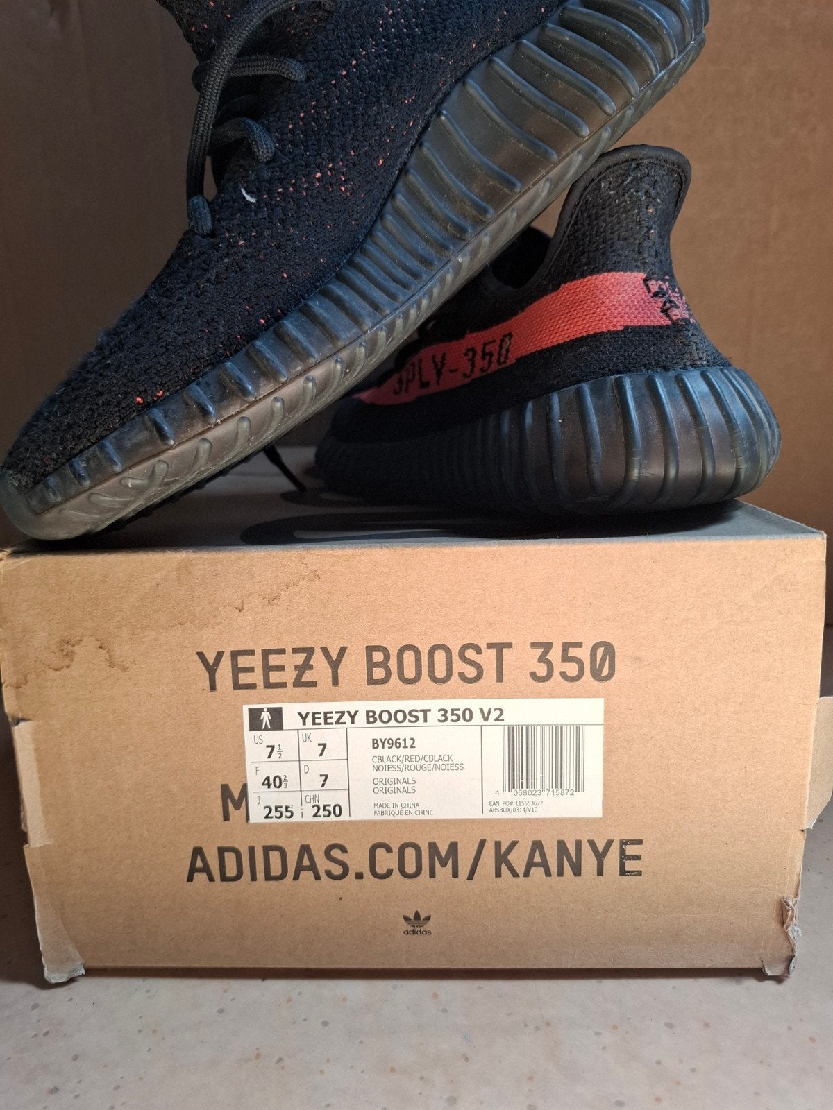 Adidas Yeezy Boost 350 V2 BY9612 Core Black Red, Zwart, Ophalen of Verzenden, Sneakers of Gympen, Adidas Yeezy