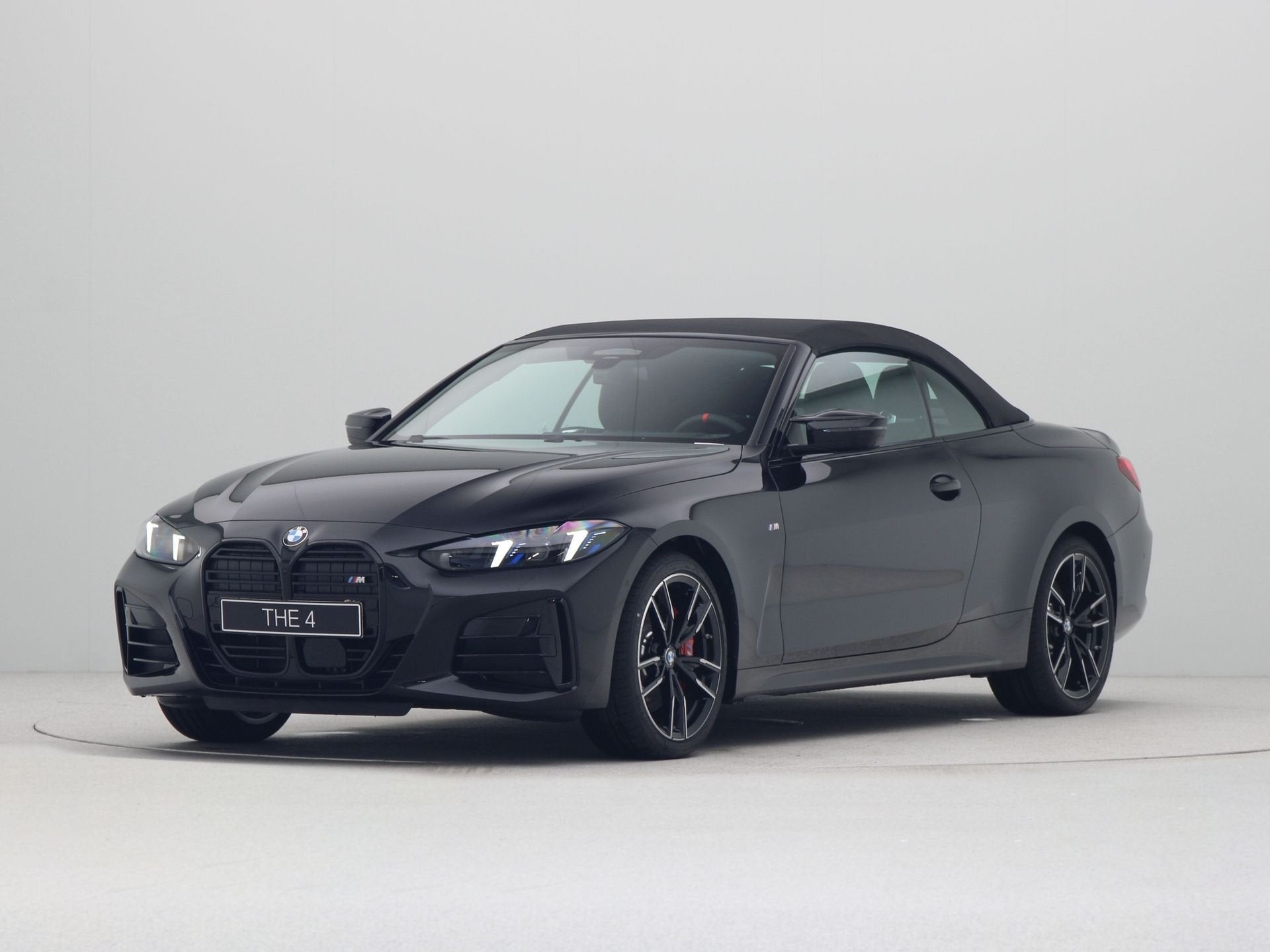 BMW 4 Serie M440i Cabrio xDrive (bj 2026, automaat), Auto's, Automaat, Zwart, 4-Serie, 4 stoelen