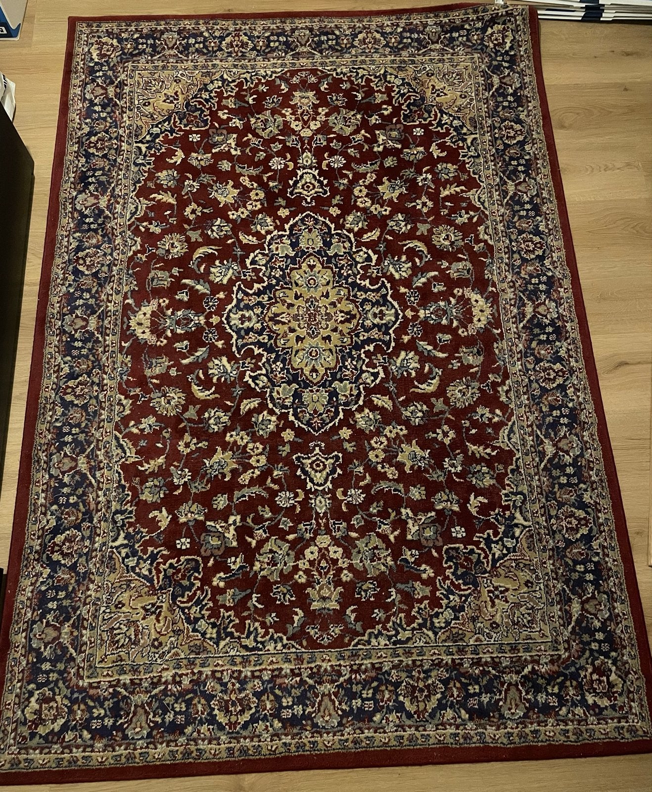 IKEA Vloerkleed - Rood/Blauw/Goud - 195x135 cm, Huis en Inrichting, Ophalen, Gebruikt, 100 tot 150 cm, 150 tot 200 cm