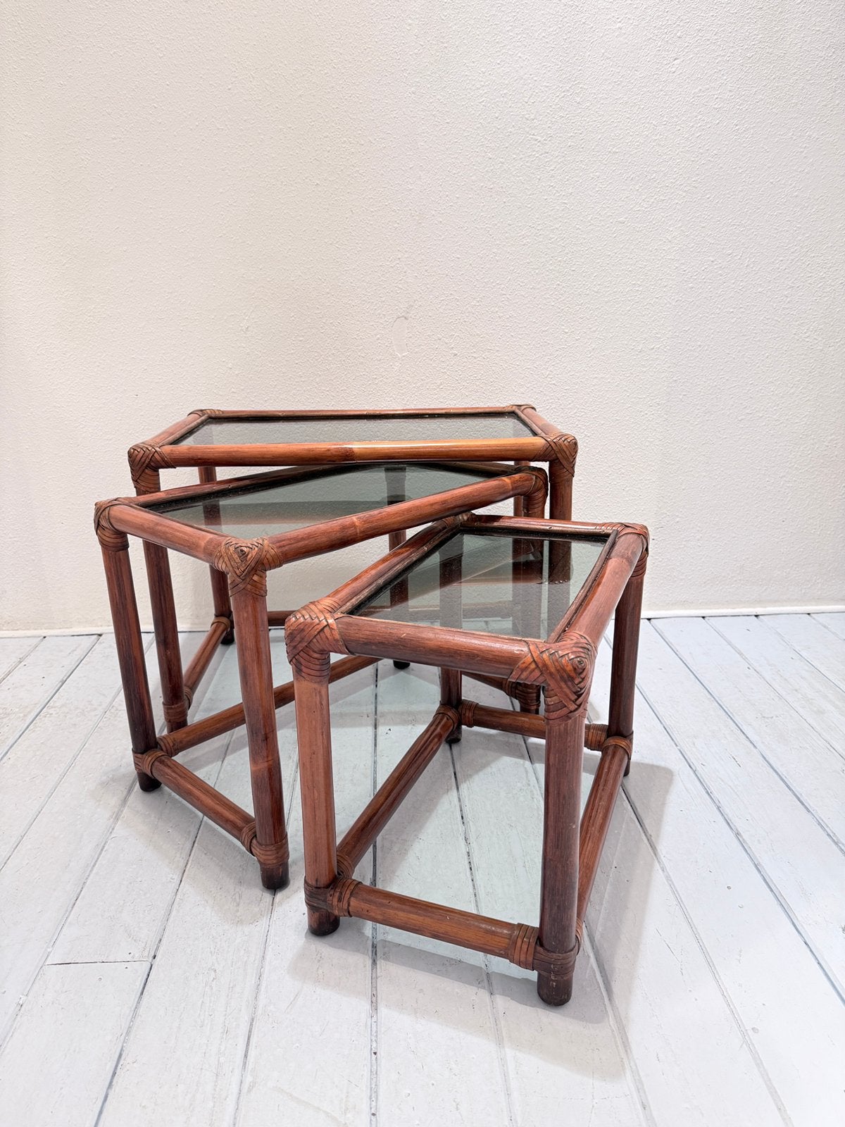 Vintage 70s set nesting tables, Gebruikt, Vintage, Vintage, Hout