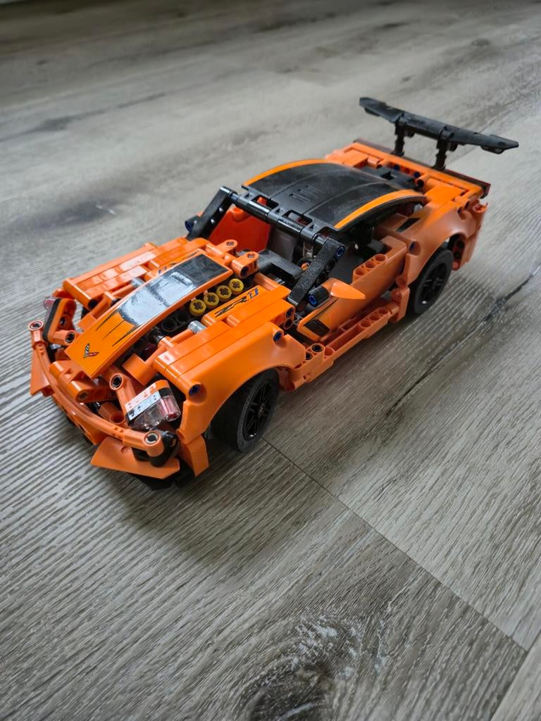 LEGO Technic Chevrolet Corvette ZR1 (42093) - Oranje, Ophalen of Verzenden, Zo goed als nieuw, Overige merken