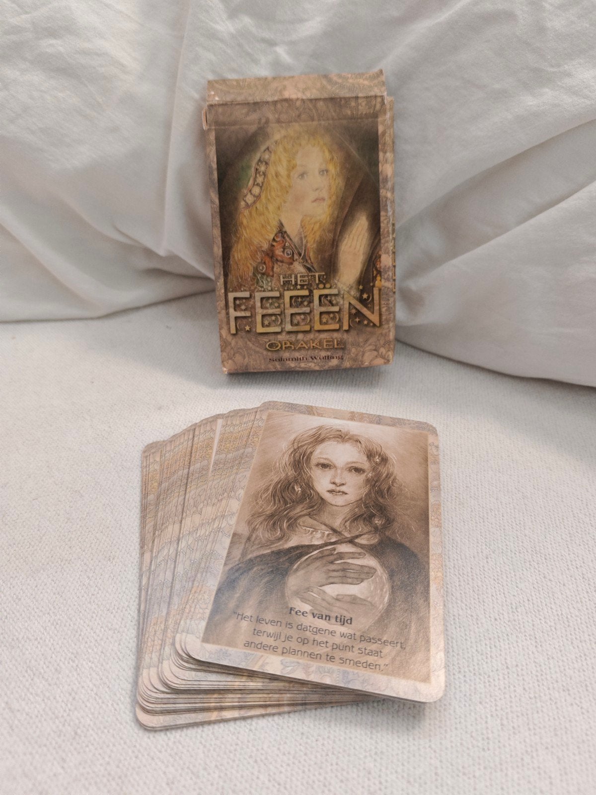 Het Feeën Orakel - Sulamith Wülfing - Kaartendeck, Ophalen of Verzenden, Zo goed als nieuw, Tarot of Kaarten leggen, Overige typen