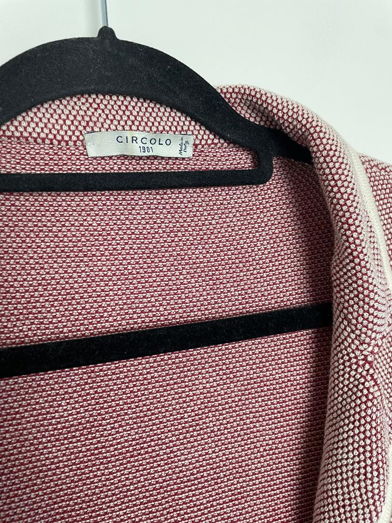 Circolo 1901 gebreid vest rood met wit maat S, Maat 38/40 (M), Info@sgl-srl.it, Ophalen of Verzenden, Zo goed als nieuw