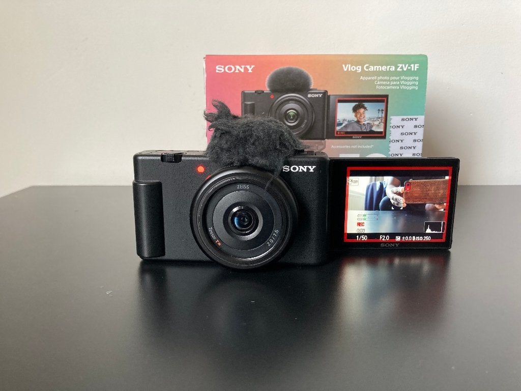 Vlog Camera ZV-1F, Ophalen of Verzenden, Sony, 8 tot 12 inch, 2 GB of meer