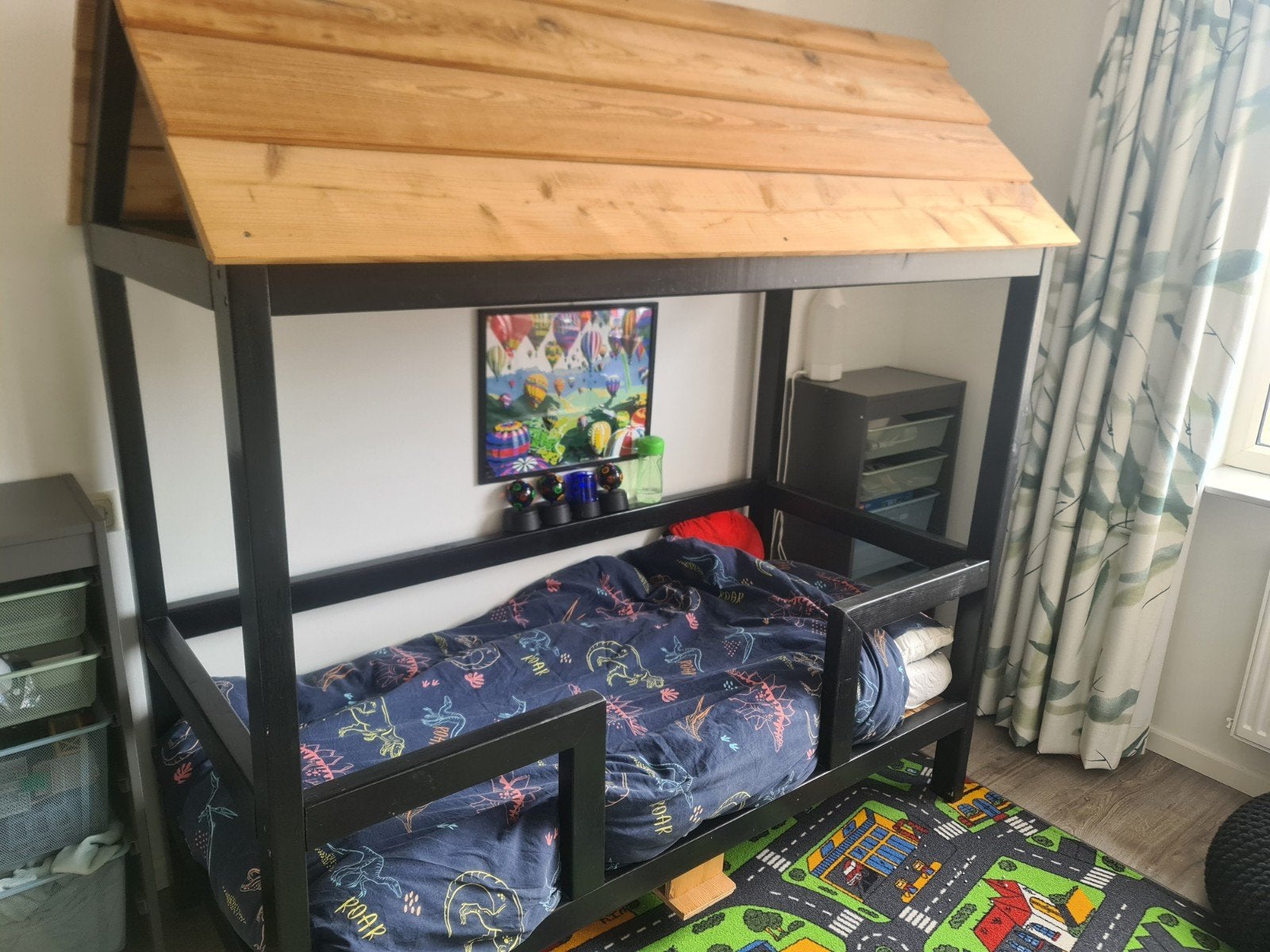 Bedhuisje met dak en 2 schuiflades, dak kan eraf, Ophalen, Zo goed als nieuw, 180 cm of meer, 85 tot 100 cm