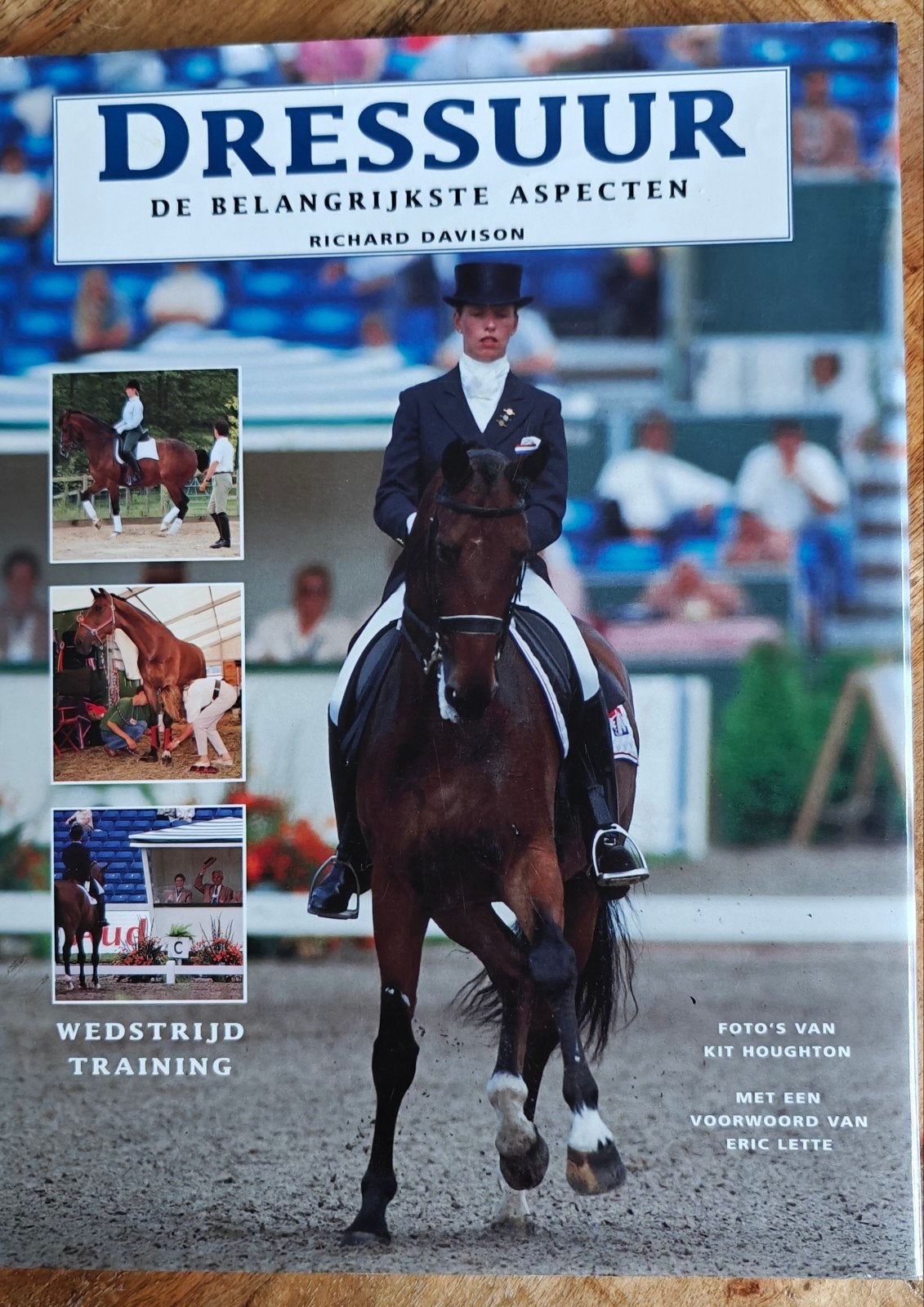 Diverse paardenboeken: Dressuur, rijkunst en meer, Ophalen of Verzenden, Zo goed als nieuw